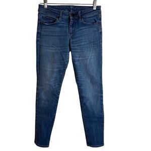 Uniqlo Women's Skinny Jeans Size 24 Tapered Mid Rise Ultra Stretch Light Wash